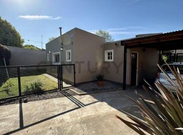 Casa · 110m² · 3 Ambientes · 2 Cocheras · Casa en Venta en City Bell, en Una Planta