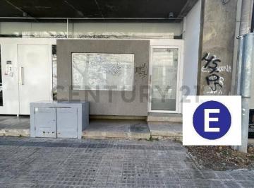 Local comercial · 25m² · Local con Cochera en La Plata en Venta