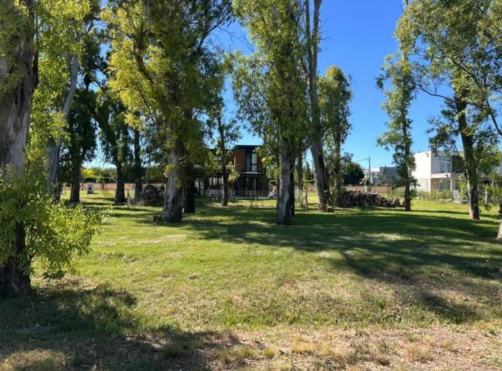 Terreno · 415m²