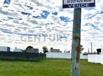 Terreno · 360m² · Terreno en Venta, en La Plata, con Escritura