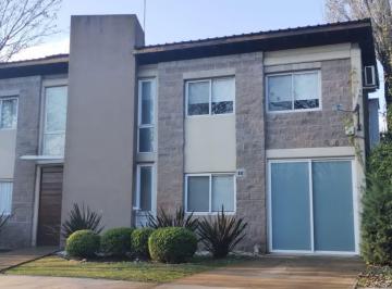 fachada · Venta Preciosa Casa en El Barrio "La Deseada" (Ezeiza) Bs As
