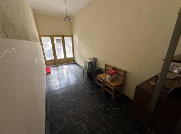 Departamento · 78m² · 7 Ambientes · Departamento en Venta, Al Frente en Planta Baja - Zona Tribunales