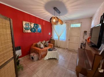 Casa · 3 Ambientes · 1 Cochera · Duplex en Barrio Sargento Cabral