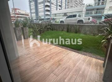 Foto1 · Venta Apartamento un Dormitorio Punta del Este Peninsula a Estrenar con Patio