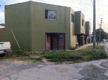 Departamento de 3 ambientes, Ituzaingó · Depto. 3 Amb (2 Dorm) Al Frente.