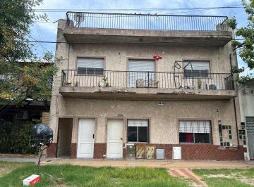 PH de 3 ambientes, Avellaneda · Departamento Tipo Casa 3 Ambientes en Sarandi