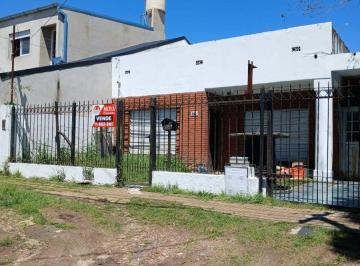 Casa de 4 ambientes, Almirante Brown · Casa de 4 Ambientes en Venta, Burzaco