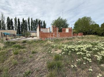 Terreno · 866m² · Venta - Lote con Adelanto en Barrio Pino Azul I - T085
