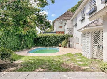 Casa · 500m² · 7 Ambientes · 2 Cocheras · Casa en Venta y Alquiler en Acas. - Vias/libert.