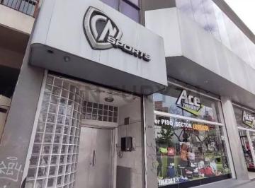 Local comercial · 1033m² · 9 Ambientes · Excelente Local Comercial Ubicado en Diag. 73 y 48