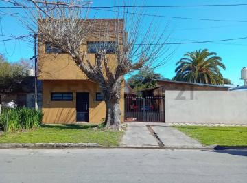 Casa · 140m² · 6 Ambientes · Venta Casa y Duplex en La Plata