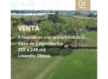 Terreno · 120m² · 2 Ambientes · 1 Cochera · Terreno de 5 Ha en Venta - Lisandro Olmos, La Plata. Ubicación: Calle 41 E/ 167 y 169