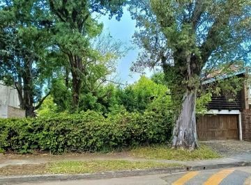 Terreno · 400m² · Lote / Terreno en Venta de 400 m² - Excelente Ubicación en Martínez