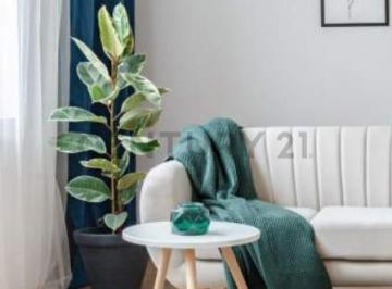 Casa · 70m² · 3 Ambientes · En El Distinguido Barrio de Núñez, y Sobre Su Límite con Belgrano, Nace Altos de Vidal, un Emp.