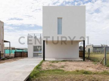Casa · 100m² · 3 Ambientes · Casa en Venta