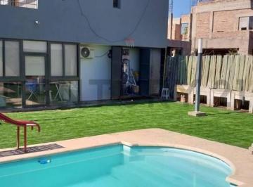 Casa · 360m² · 5 Ambientes · Century21lopez Vende Casa en Barrio Pinar del Sol