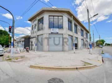 Local comercial · 192m² · 1 Cochera · Local en Venta