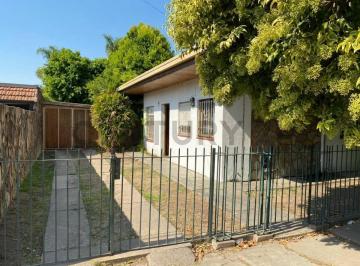 Casa · 180m² · 3 Ambientes · Casa en Venta