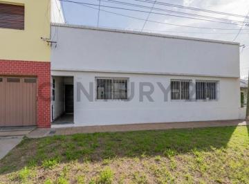 Casa · 43m² · 3 Ambientes · Venta de Casa 3 Ambientes en Tolosa, La Plata