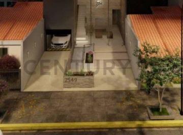 Garage · 10m² · Venta de Cochera - Lanús