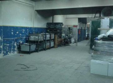 Bodega-Galpón · 400m² · 4 Ambientes · Venta Galpón con Gas Industrial y Trifásica