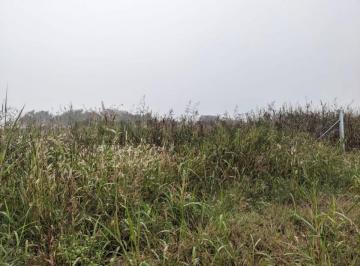 Terreno · 587m² · Lote en Venta