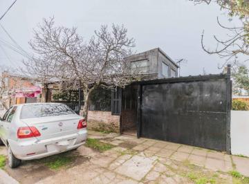 Casa · 90m² · Casa 4 Ambientes en Tigre, Talar