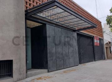 Edificio · 3870m² · 50 Ambientes · Edificio en Venta