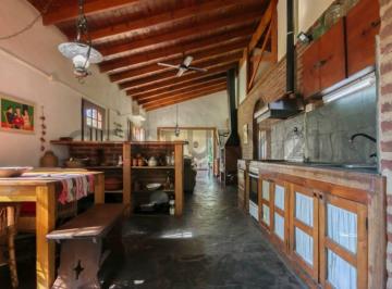 Casa · Casas en Venta Villa Elisa, 2 Dorm., con Parque