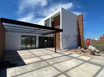 Casa · 152m² · Venta Casa Quebrada de Manantiales 3 Dorm. a Estrenar