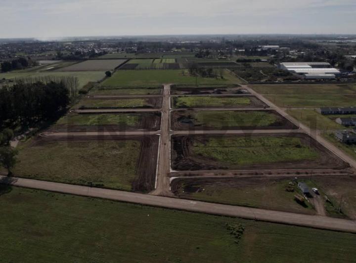 Terreno · 300m²