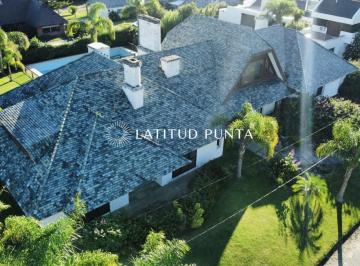 Foto1 · Casa en Venta de 4 Dorm. en Punta del Este