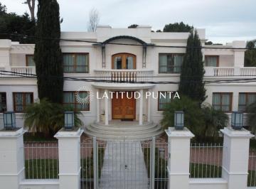 Foto1 · Mansa, Casa en Venta