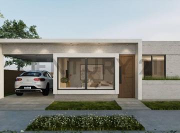 Departamento · 110m² · 5 Ambientes · 2 Cocheras · Casa en Venta en Las Cortaderas 3c21 Lucio Barroso Ofrece a La Venta Excelente Oportunidad de Inv.