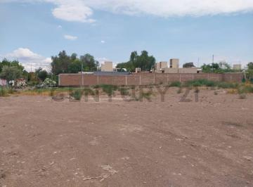 Terreno · 1944m² · Venta de Terreno en Barrio Sarmiento, Godoy Cruz