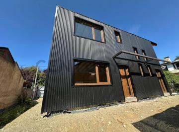 Casa · 55m² · 2 Ambientes · 1 Cochera · Casa en Venta Bariloche