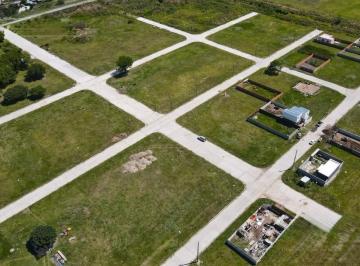 Terreno , Berazategui · Lote en Venta en Barrio Parque Hudson, Berazategui. Financia