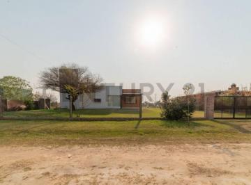 Casa · 80m² · 2 Ambientes · Casa de 1 Dormitorio en Venta, Villa California, Rincon.