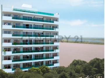 Departamento · 105m² · 4 Ambientes · Departamento 3 Dorm. Al Frente en San Lorenzo