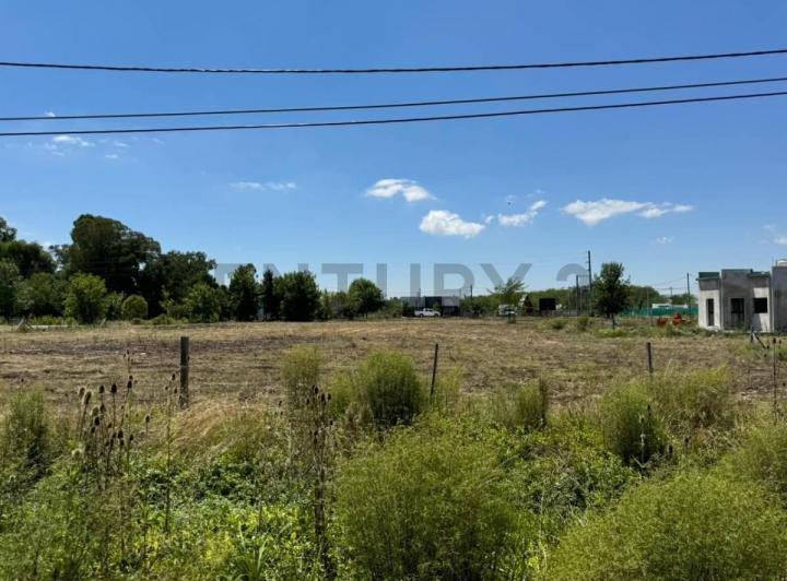 Terreno · 486m²
