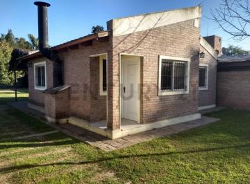 Casa · 65m² · Venta - Casa - Funes