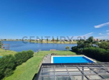 Casa · 199m² · 4 Ambientes · Casa en Venta