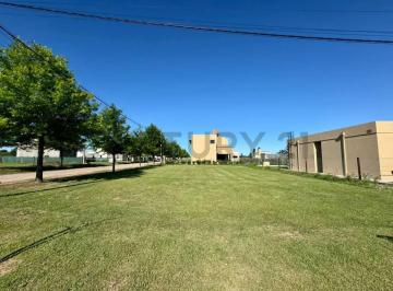 Terreno · 476m² · Lote en Venta o Permuta en Barrio Cerrado