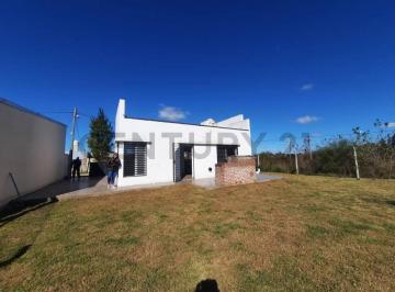 Casa · 49m² · 1 Ambiente · 83 Bis Entre 133 y 134. Casa en Venta. Los Hornos, La Plata
