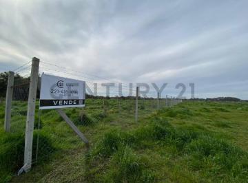 Terreno · 2427m² · Terrenos en Venta en Berisso, Los Talas