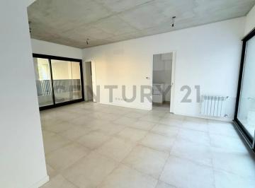 Departamento · 61m² · 3 Ambientes · 1 Cochera · Tres Ambientes Al Frente con Cochera, Gran Balcon Terraza y Patio