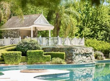 Terreno · 1100m² · Lote en Venta