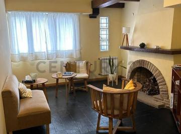 Casa · 160m² · 7 Ambientes · Chalet 7 Ambientes Barrio Chauvín Mar del Plata