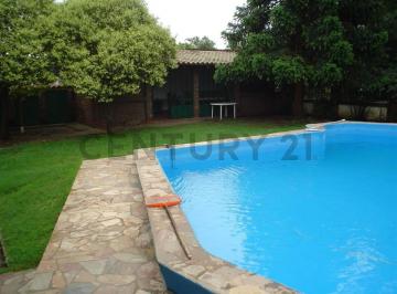 Casa · 302m² · 7 Ambientes · 1 Cochera · Venta Casa en Funes Garita 3