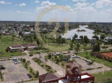 Terreno · 806m² · Lote en Venta